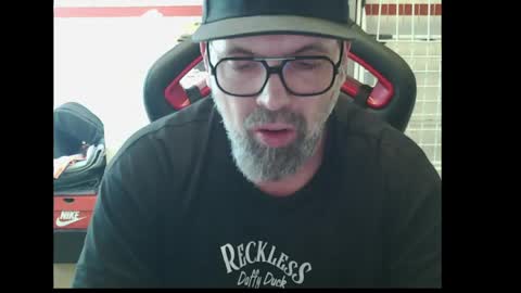 Adam online show from May 2, 2026, 4:01 pm