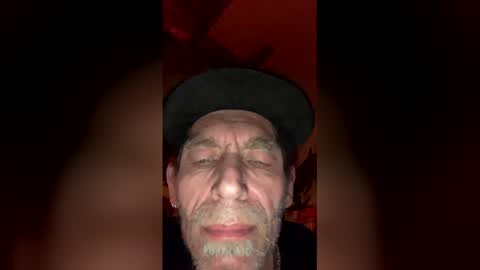 Snapshot of wonderboy3272 chatting on January 5, 2026, 10:02 pm guido online show from January 5, 2026, 10:02 pm