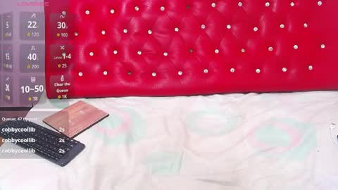   online show from April 4, 2026, 11:35 pm