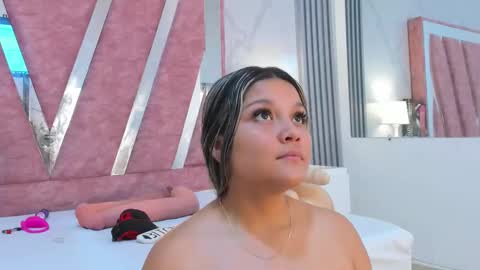 wonderkloe_ online show from March 1, 2026, 1:40 am