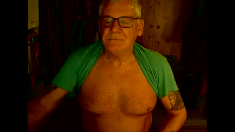 Snapshot of wonneprop10 chatting on November 28, 2025, 6:10 pm Always Horny online show from November 28, 2025, 6:10 pm