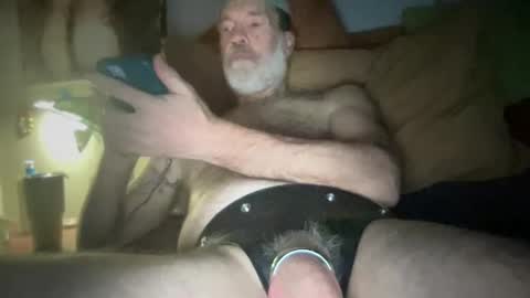 Chuck online show from December 5, 2025, 3:59 am