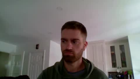 Snapshot of woodeee77 chatting on October 8, 2025, 5:21 pm woodeee77 online show from October 8, 2025, 5:21 pm