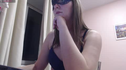 Snapshot of woodland_peony chatting on February 25, 2026, 3:21 pm Woodland Peony online show from February 25, 2026, 3:21 pm