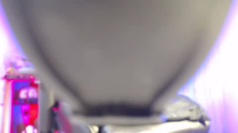 Woondeer online show from February 5, 2025, 6:35 am