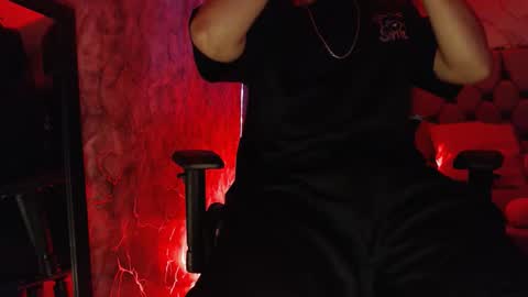 Woondeer online show from January 13, 2026, 9:53 pm