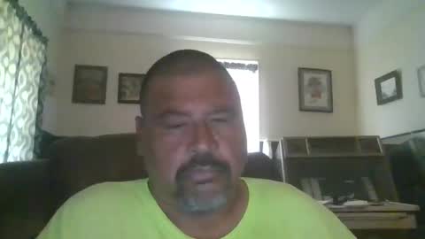 woperator12 online show from April 18, 2026, 7:07 pm