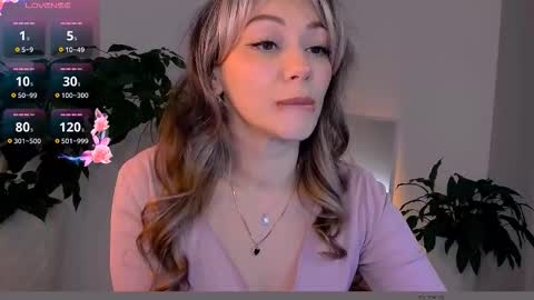 worldsbaby online show from November 8, 2025, 4:29 pm