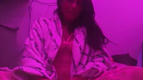 cum4me online show from April 10, 2026, 7:24 am