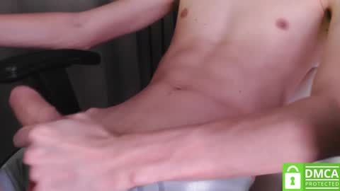 Snapshot of wow_david chatting on February 18, 2025, 2:27 am David online show from February 18, 2025, 2:27 am