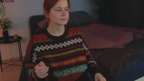 Rebecy online show from September 14, 2025, 1:43 pm