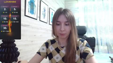 Snapshot of wow_porno_ chatting on January 6, 2026, 2:21 pm Anna online show from January 6, 2026, 2:21 pm