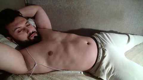 Snapshot of wowmichael69 chatting on October 14, 2025, 7:09 am Josy online show from October 14, 2025, 7:09 am