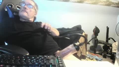 wowsers2022 online show from October 6, 2025, 4:59 pm