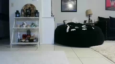 Crystal Lake online show from September 9, 2025, 5:07 am