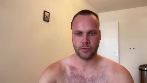 Snapshot of wsvogel chatting on October 29, 2025, 10:17 am joejoe online show from October 29, 2025, 10:17 am