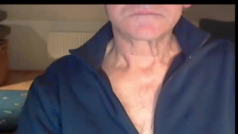 Wuki online show from December 4, 2025, 5:32 pm