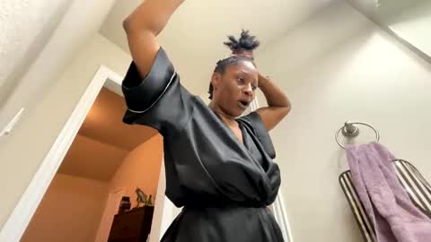 Wynter Heat online show from October 16, 2025, 7:20 am