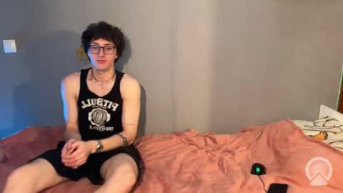 Philipp and Este online show from January 10, 2026, 4:09 pm