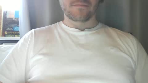 x_yes online show from February 10, 2026, 12:31 pm