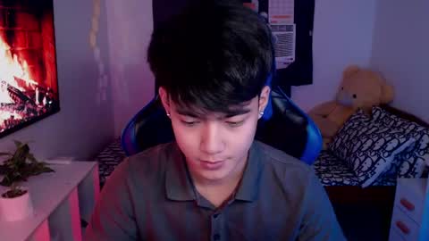 Snapshot of xaldrian_destroyer chatting on December 26, 2024, 9:11 am Prince Aldrian online show from December 26, 2024, 9:11 am