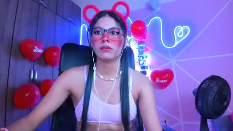XALLYSONX online show from February 16, 2025, 5:59 pm