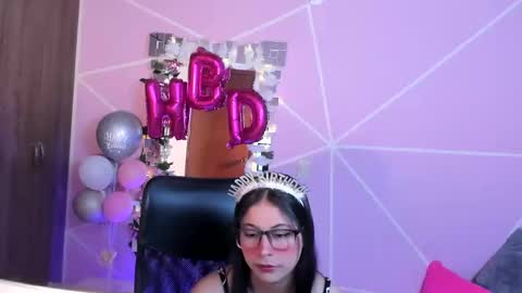 XALLYSONX online show from November 11, 2025, 12:16 pm