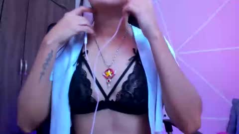 XALLYSONX online show from November 29, 2025, 11:57 am