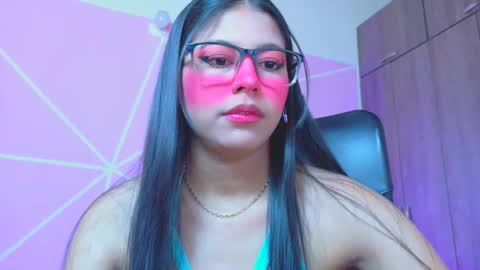 XALLYSONX online show from April 10, 2026, 11:37 am