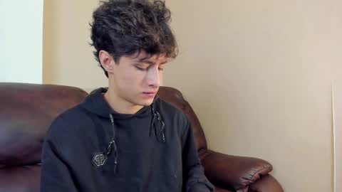 xam_collen online show from November 10, 2025, 2:38 pm