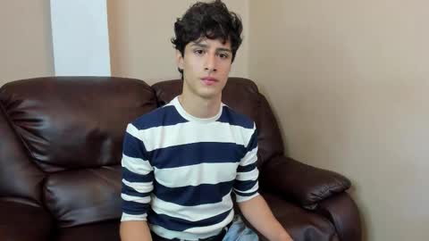 xam_collen online show from December 20, 2025, 4:58 pm