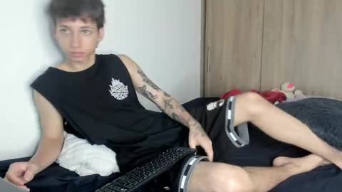 Xam online show from December 10, 2024, 6:44 am