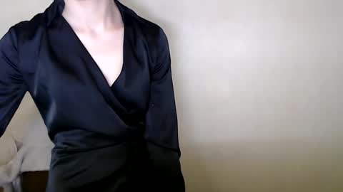 xan_ex online show from June 7, 2026, 5:38 pm