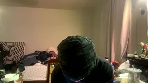 Snapshot of xander0zzz chatting on February 7, 2026, 11:41 pm xander0zzz online show from February 7, 2026, 11:41 pm