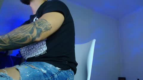 XanderCageX online show from November 18, 2025, 6:18 am