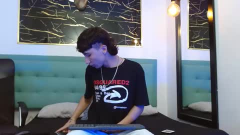 xandergrey8 online show from January 16, 2026, 7:29 pm