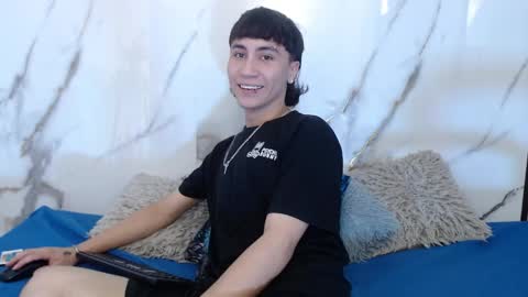 xandergrey8 online show from March 31, 2026, 7:36 pm