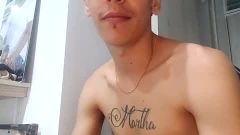 Snapshot of xandressex chatting on February 1, 2025, 10:59 am Andres online show from February 1, 2025, 10:59 am