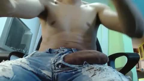 xavicock24 online show from March 5, 2025, 4:35 pm