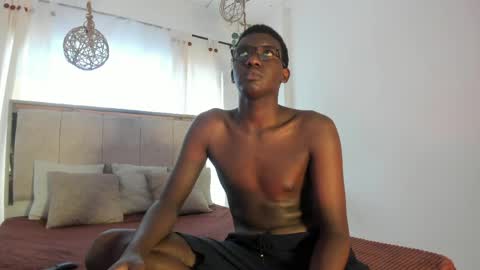 Snapshot of xavier_cole chatting on June 6, 2026, 7:29 pm xavier_cole online show from June 6, 2026, 7:29 pm