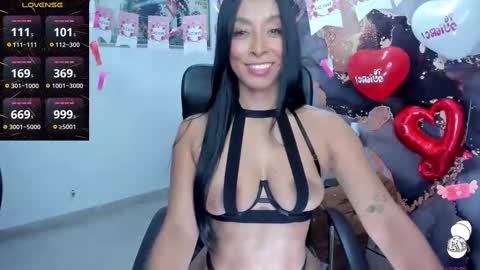 xcarlettt online show from February 14, 2025, 4:47 am