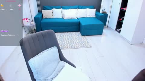 Christal online show from January 5, 2025, 8:42 pm