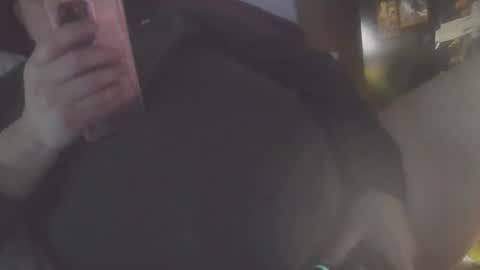 Snapshot of xcompdrgnx69 chatting on February 4, 2026, 9:20 pm XC0mpDrgnX69 online show from February 4, 2026, 9:20 pm