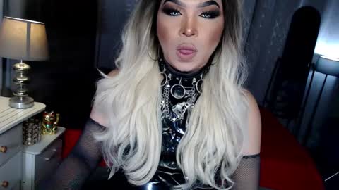 Zhavia online show from September 21, 2025, 5:47 pm