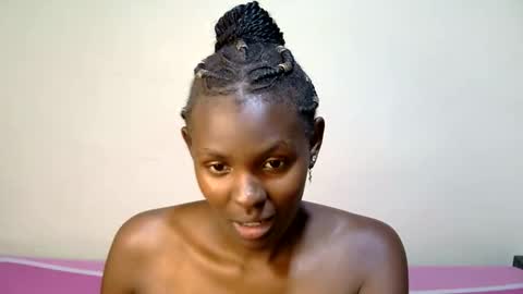 xeenah online show from January 12, 2026, 1:55 am