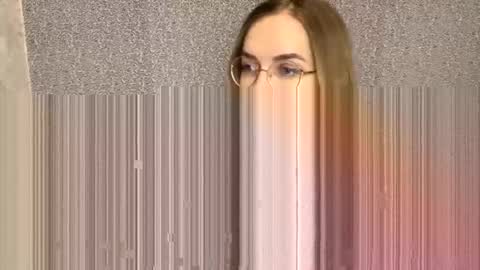 Snapshot of xelindria chatting on December 17, 2025, 2:39 am Helen online show from December 17, 2025, 2:39 am