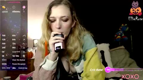 EllieeRose online show from November 9, 2025, 2:43 am
