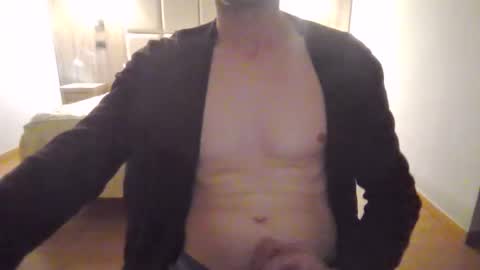 Ryansex online show from April 8, 2026, 8:31 pm
