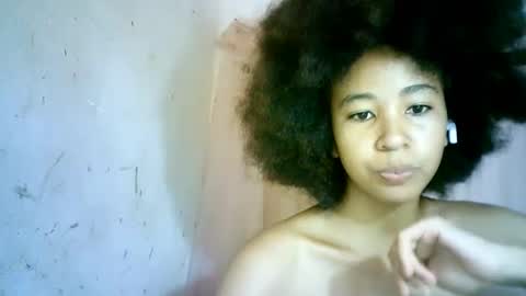 xenna610827 online show from February 22, 2025, 12:08 pm