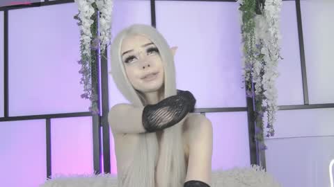 xenomy online show from October 8, 2025, 6:22 am